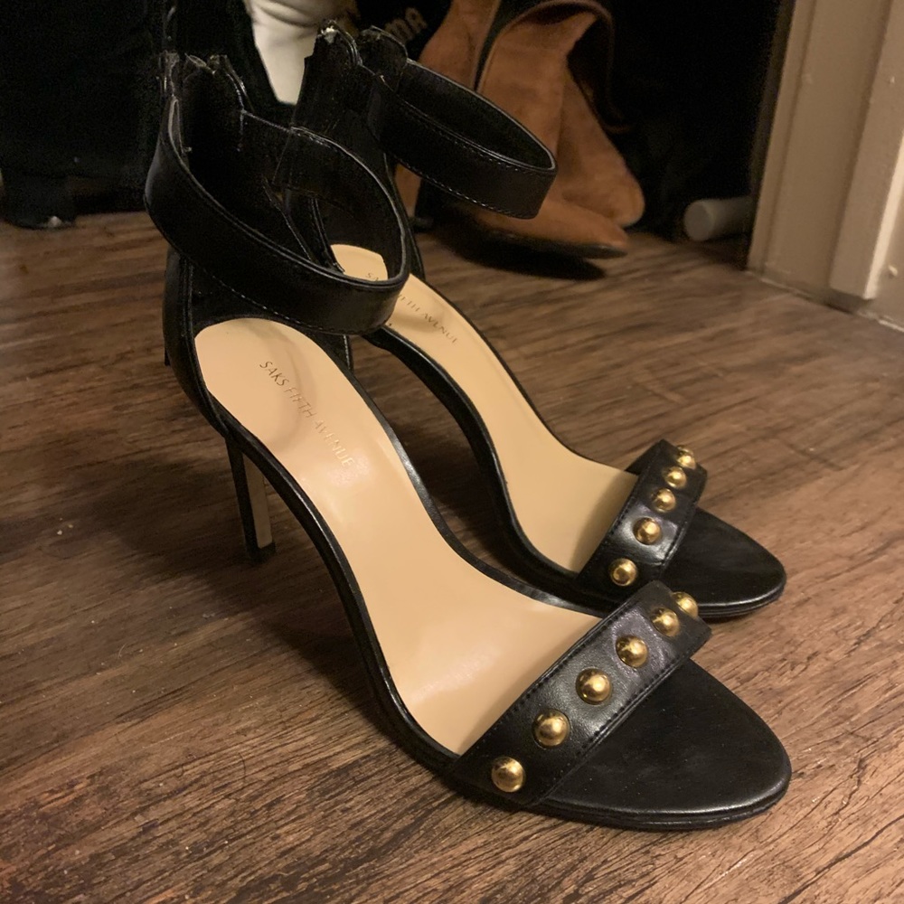 Saks 5th Ave black sandals 👡